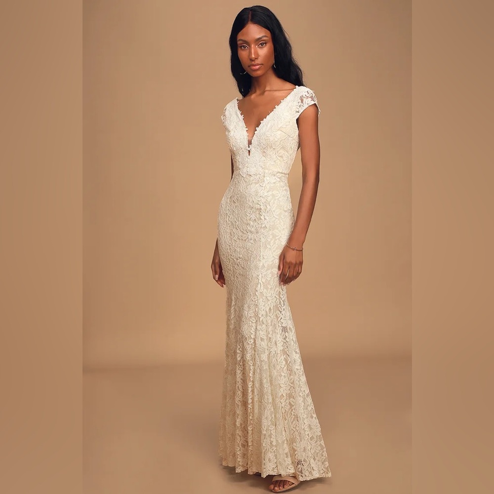 NWT Lulus White Lace Maxi Dress Bridal Wedding Short Sleeve